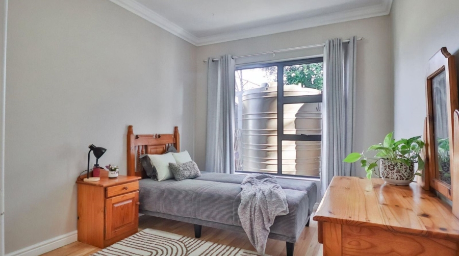 5 Bedroom Property for Sale in Bergsig Western Cape